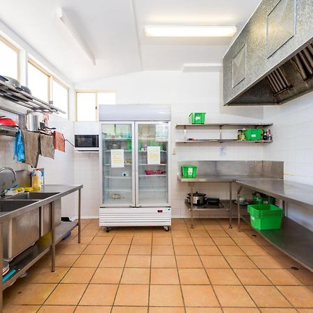 Gold Coast Hostel Экстерьер фото