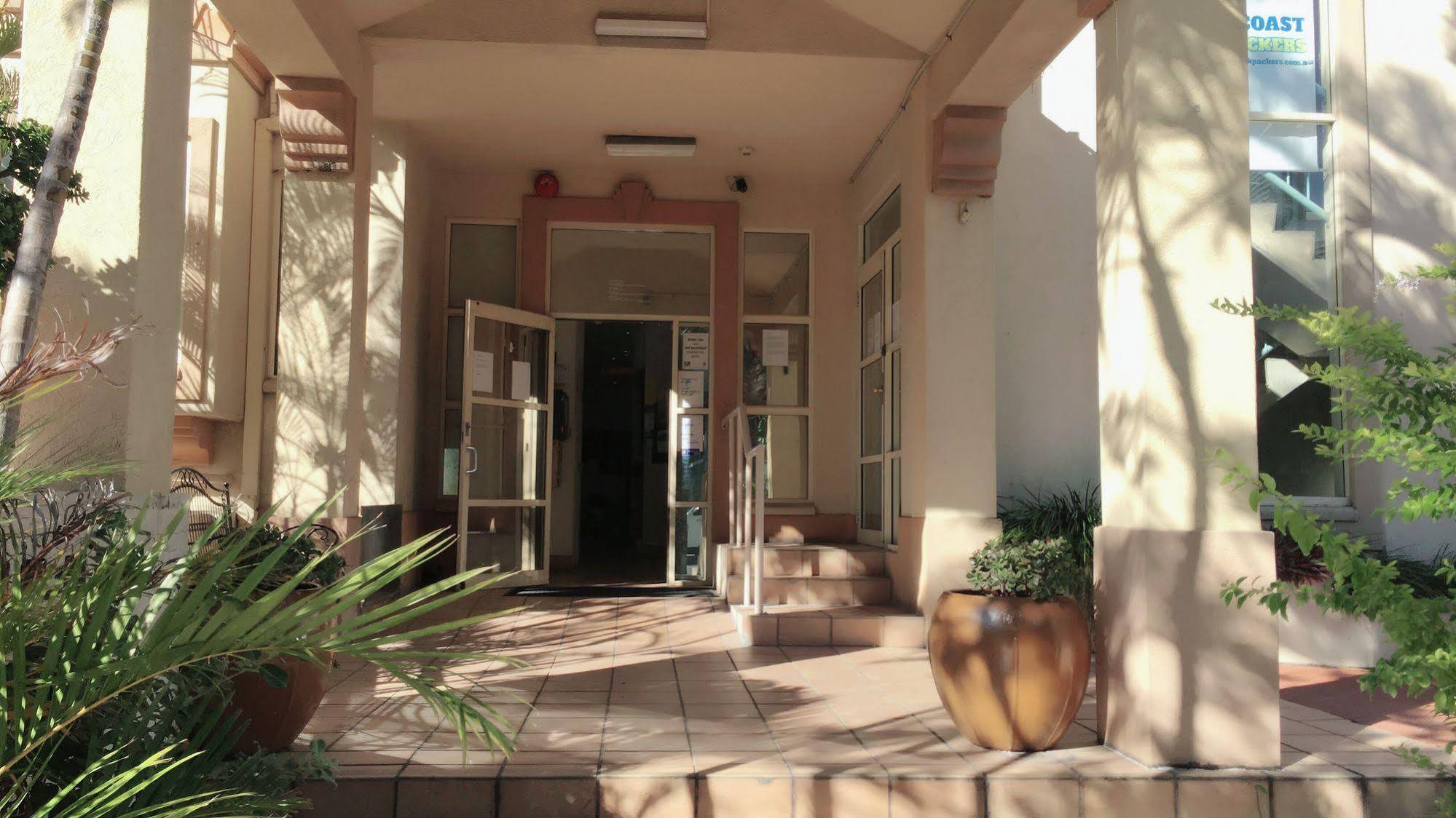 Gold Coast Hostel Экстерьер фото