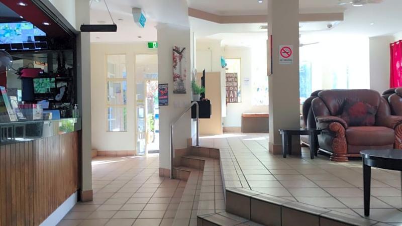 Gold Coast Hostel Экстерьер фото